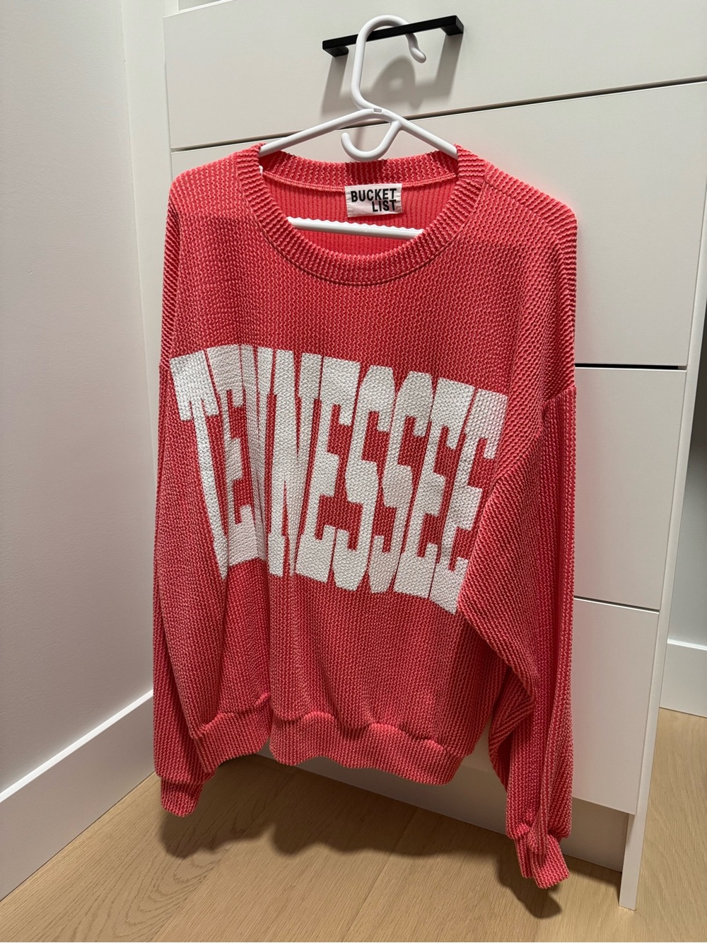 BUCKETLIST Coral Pink “TENNESSEE” Knit Crew Shirt